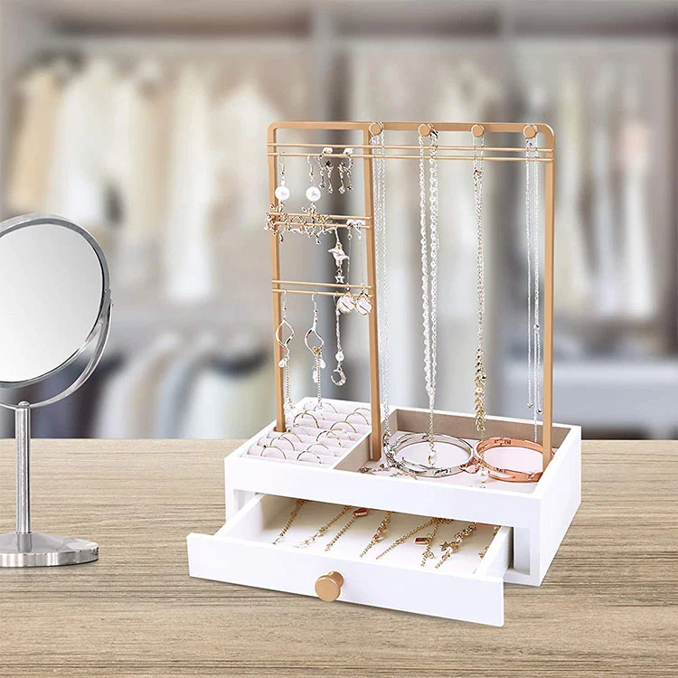 Raca Stórála Jewelry Pearsanta Deisce Miotal